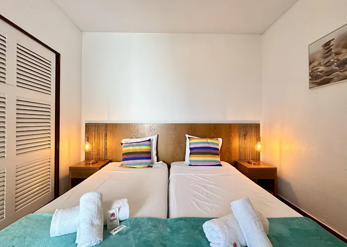 Ocean View Iii By Homing البوفيرا