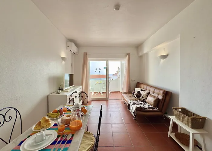 Ocean View Iii By Homing * البوفيرا