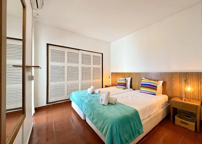 Ocean View Iii By Homing شقة